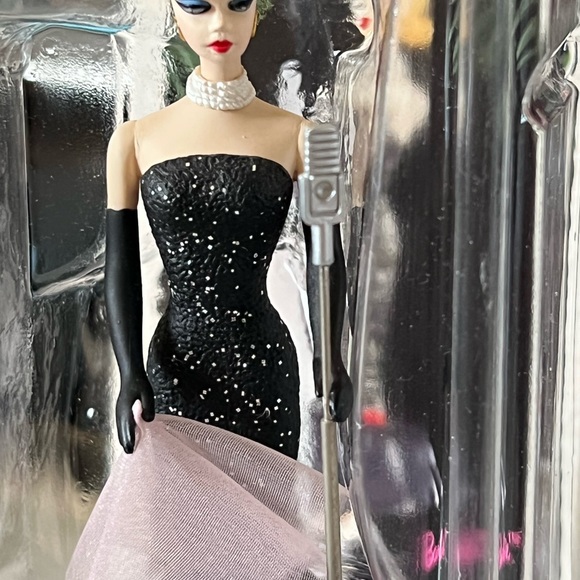 Solo in the spotlight barbie ornament hallmark barbie ornament vintage - Picture 10 of 10